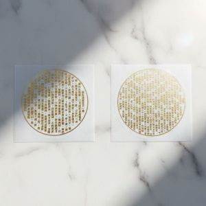 福宙「天圓地方」核心圖騰精緻貼紙，象徵身心平衡與宇宙能量。